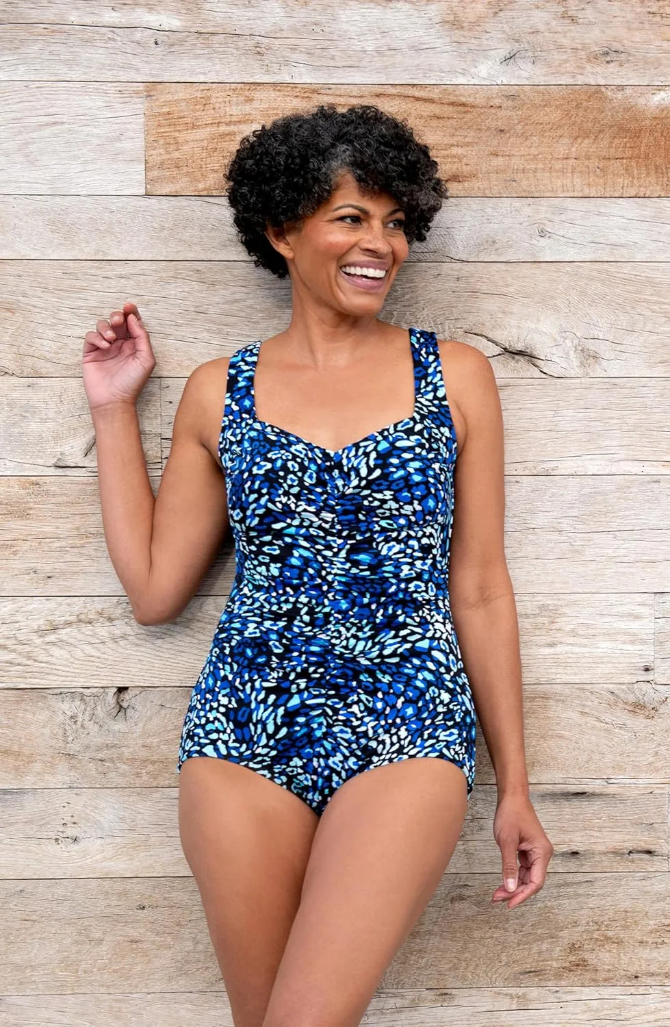 Maxine Of Hollywood Women's Shirred Front Girl Leg One Piece Swimsuit
