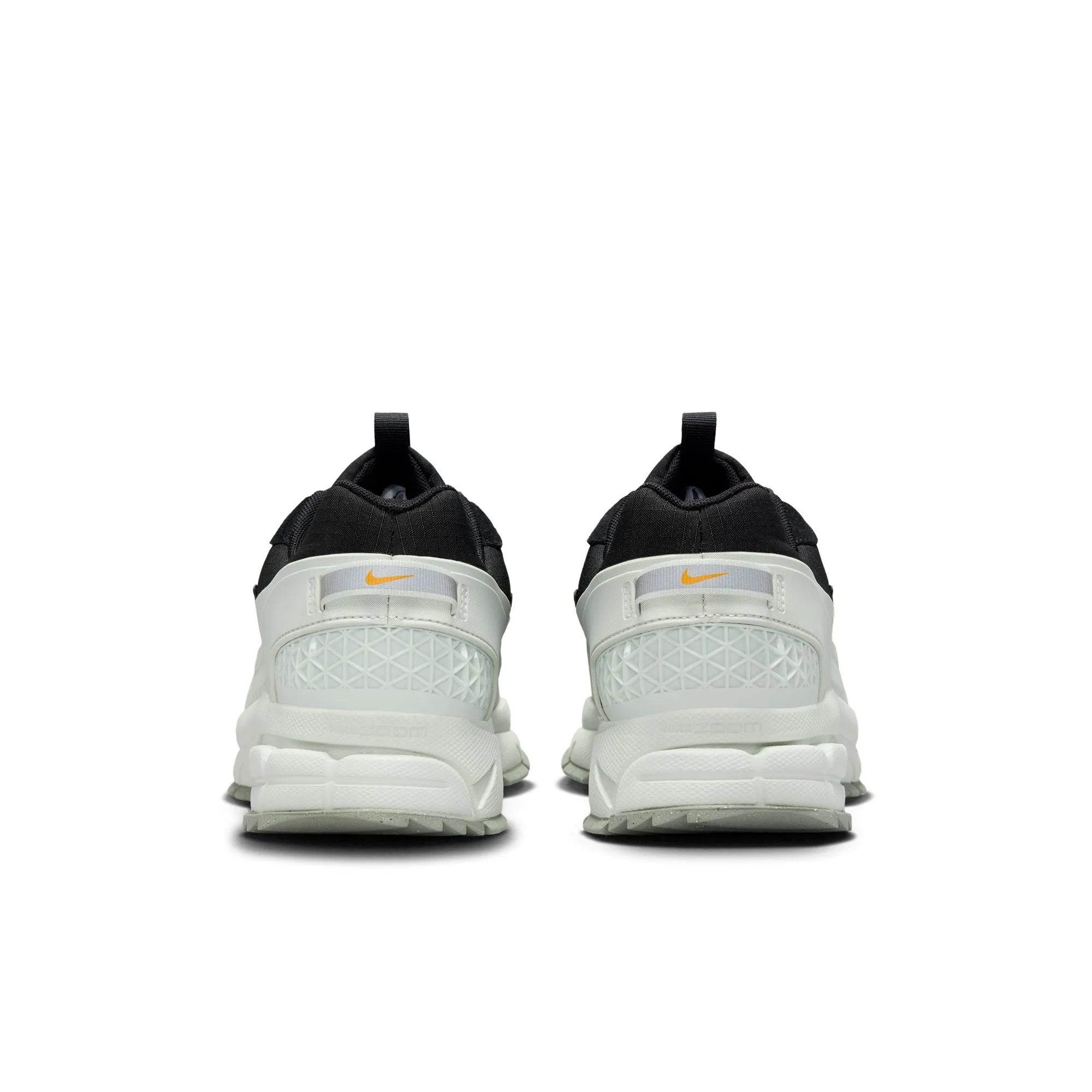 Nike Zoom Vomero Roam Men's Winterized Shoes