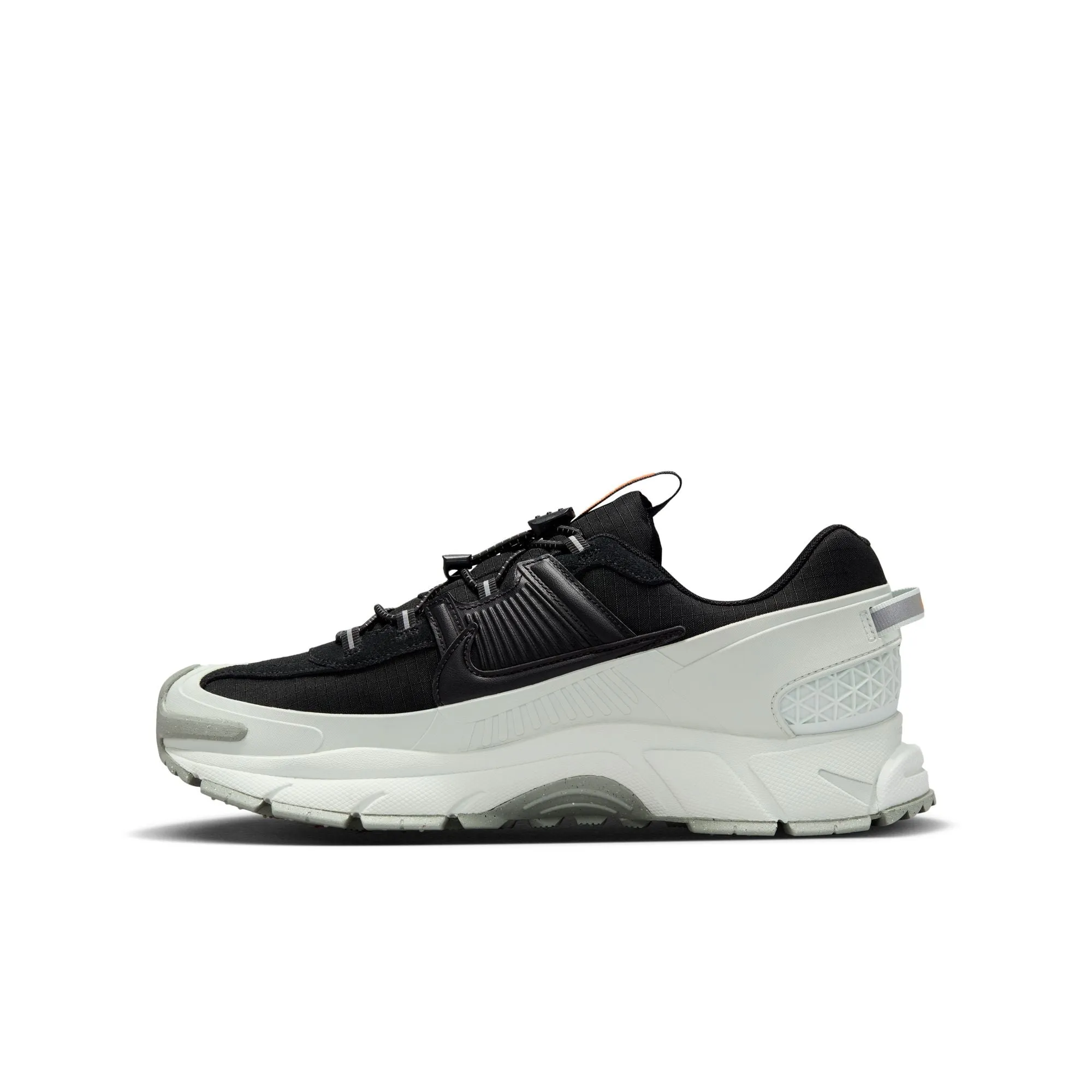 Nike Zoom Vomero Roam Men's Winterized Shoes